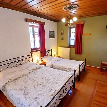 Aloni Guesthouse Áno Pediná Eksteriør billede