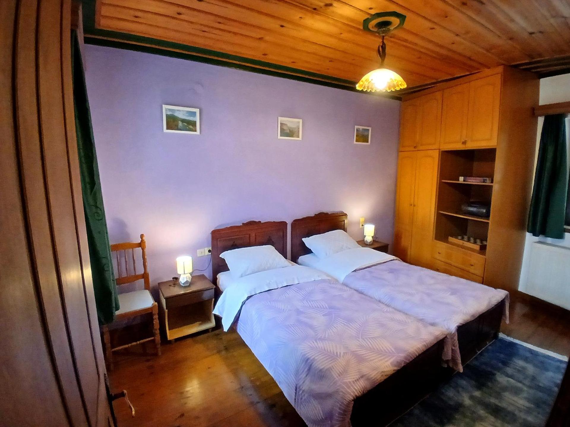 Aloni Guesthouse Áno Pediná Eksteriør billede